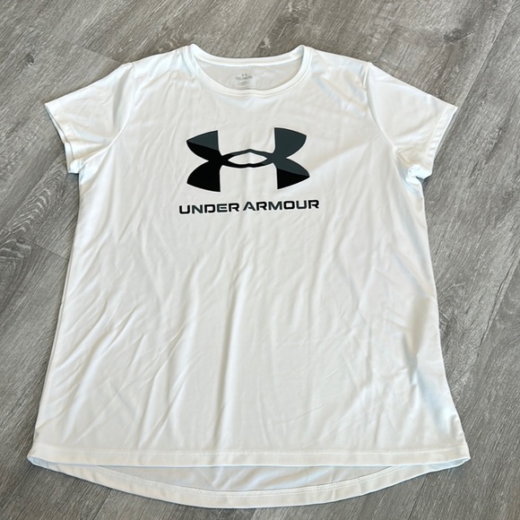 Under Armour Girls Sportstyle Graphic Short Sleeve T-Shirt - Picture 2 of 5